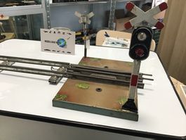 MÄRKLIN 13430/0 ANTIKES FUNKTIONSGLEIS SPUR 0