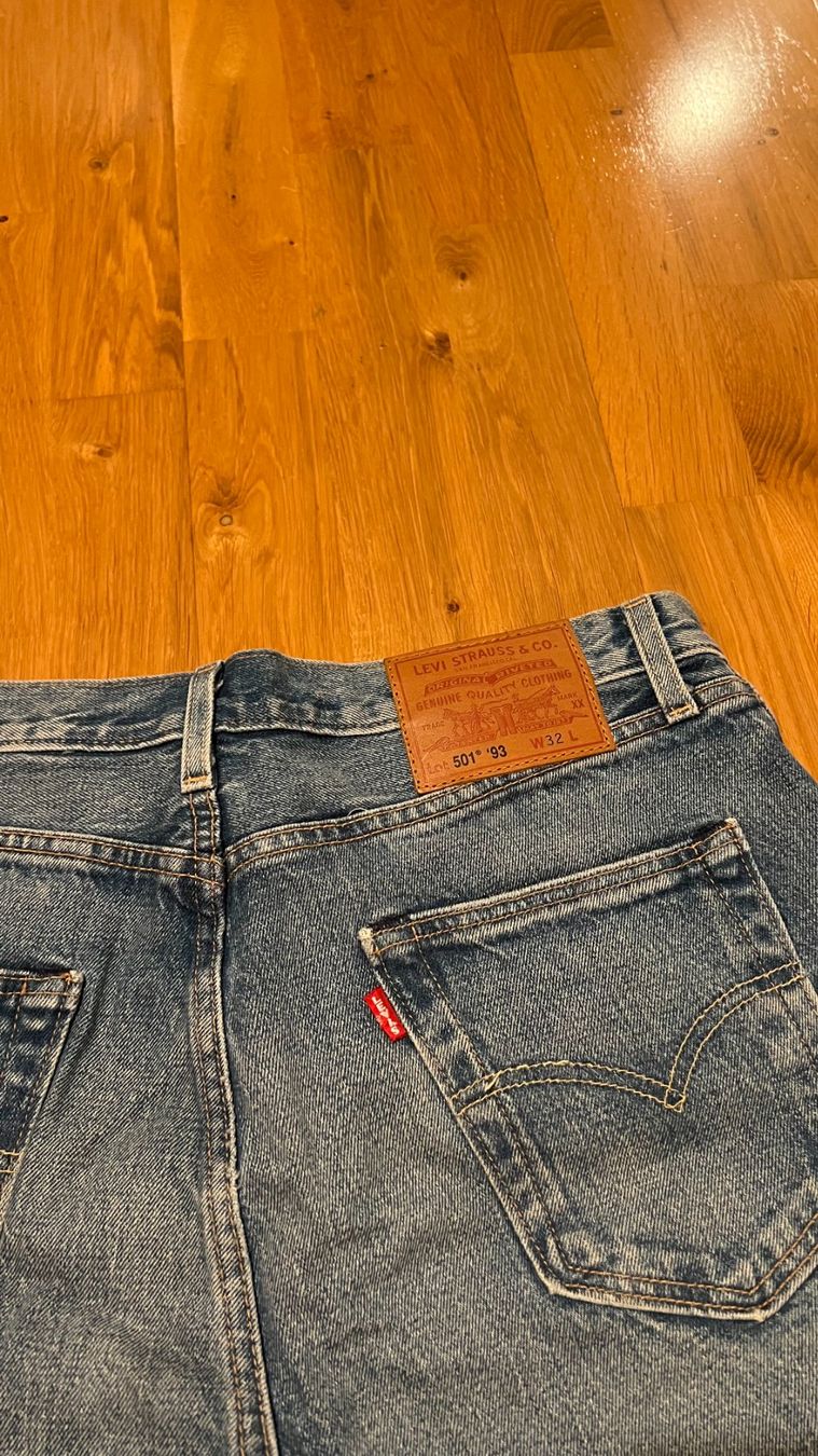 Levi's Jeans: Kurze Hose von Levis Grösse 32 – Gebraucht aus Zürich von polcl993 2
