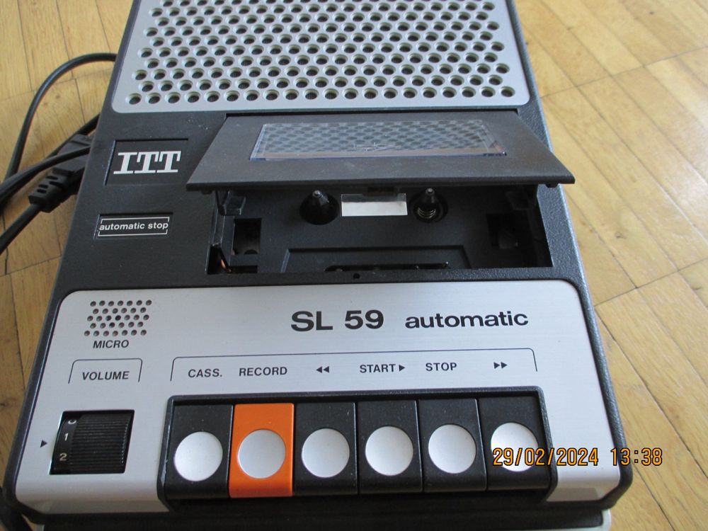 ITT - SL 59 AUTOMATIC CASSETTEN RECORDER (Gebraucht) in zürich für CHF ...