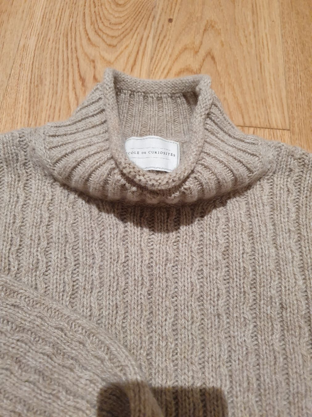 Pulls & Sweat-shirts: Ecole de Curiosites, Pullover, M, Neu – Neuf avec emballage d'origine à Winterthur par Sjull 6