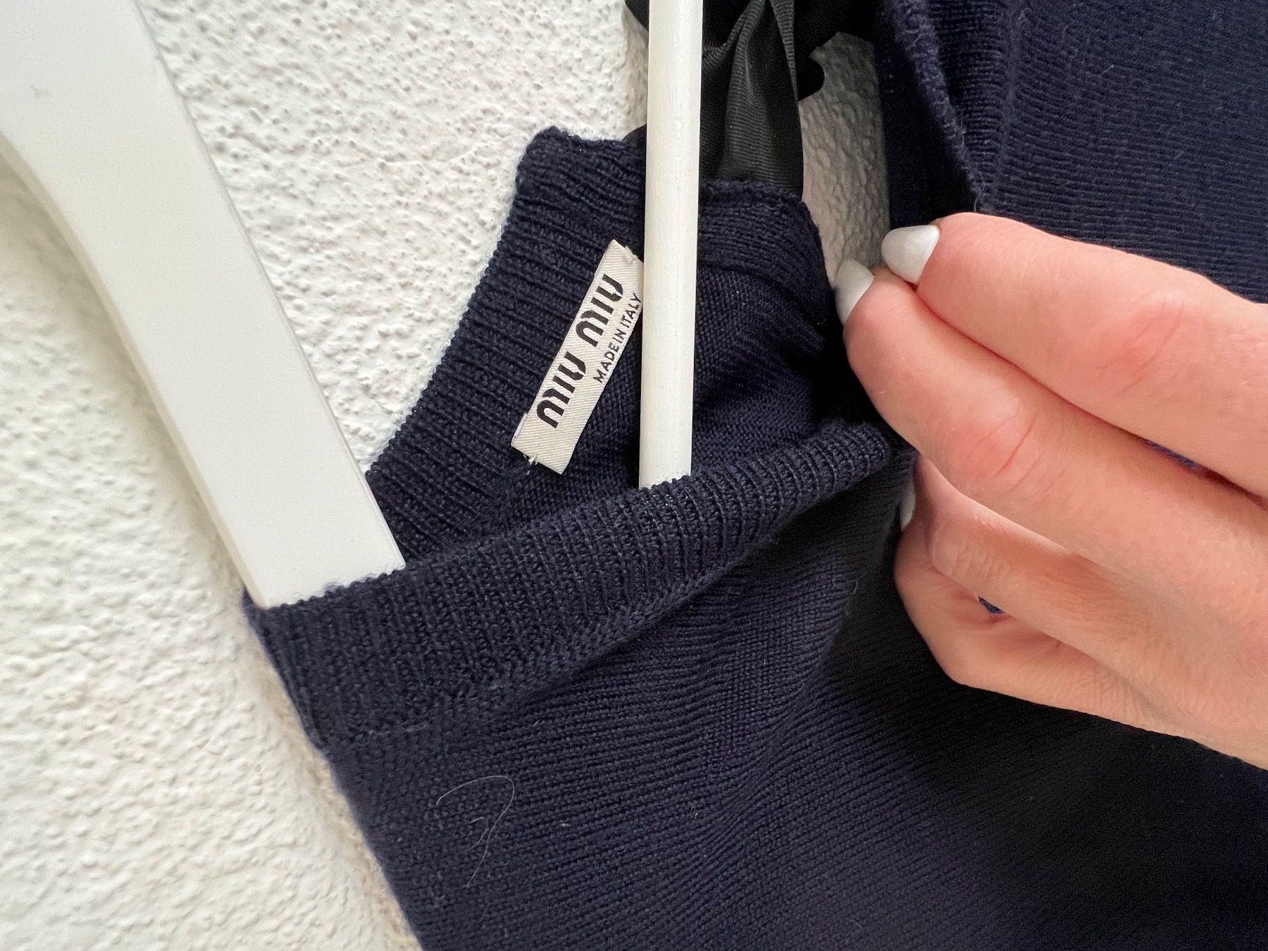 Miu Miu Maglioni & Felpe: Designer Pullover von Miu Miu – Usato da Meilen venduto da Dievondort 2