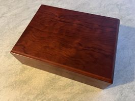 Humidor mit Aschenbecher