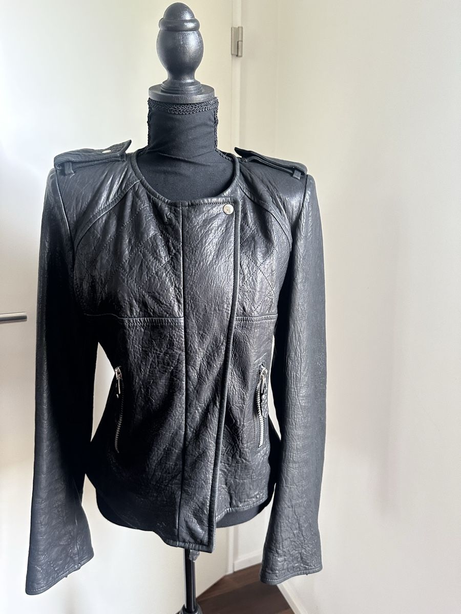 Isabel Marant Jacken: Isabel Marant lambskin biker jacket - black – Gebraucht aus Langnau am Albis von bar_ml6k
