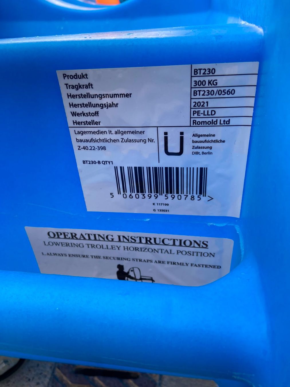 Bauer Tutti gli attrezzi: Fasswagen PE- Auffangwanne Bauer – Usato da Laupersdorf venduto da Borer_Liquidationen 4