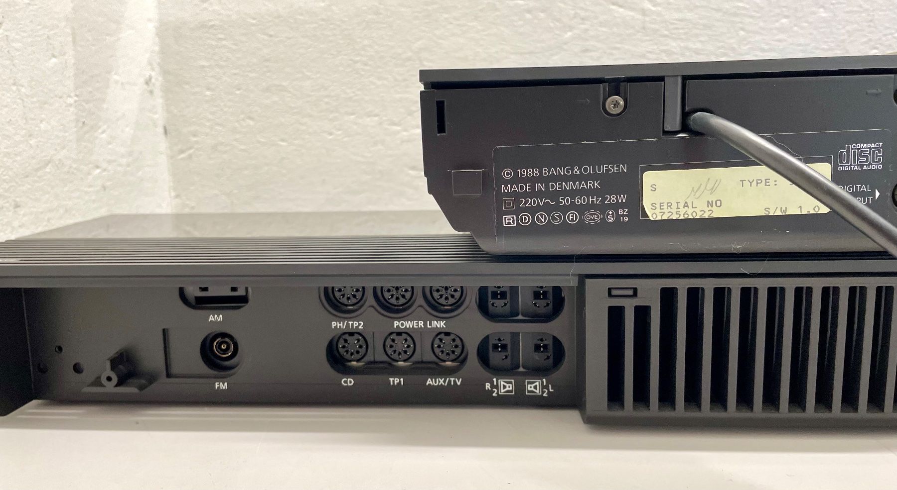 Bang & Olufsen Lettore multimediale & Streamer: Bang & Olufsen 4500 System/ mit VX 7000 VHS Player – Usato da Niederdorf venduto da LeptonAG 7
