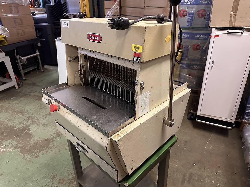 Alle Maschinen: alte Berkel Brotschneidemaschine 380V – Gebraucht aus Necker von liq24 5