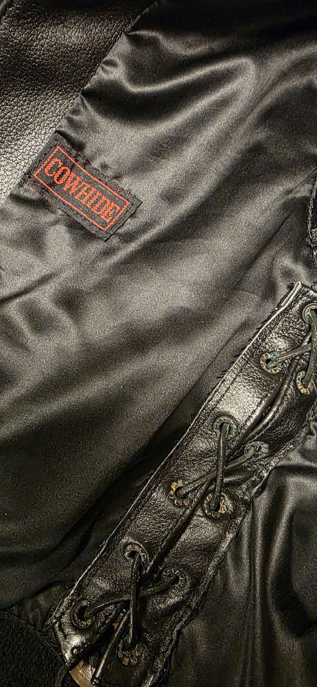 Gilet & Giacche senza maniche: Vintage Biker Lederweste, Damen – Usato da Kaufdorf venduto da Nati-Nati 7