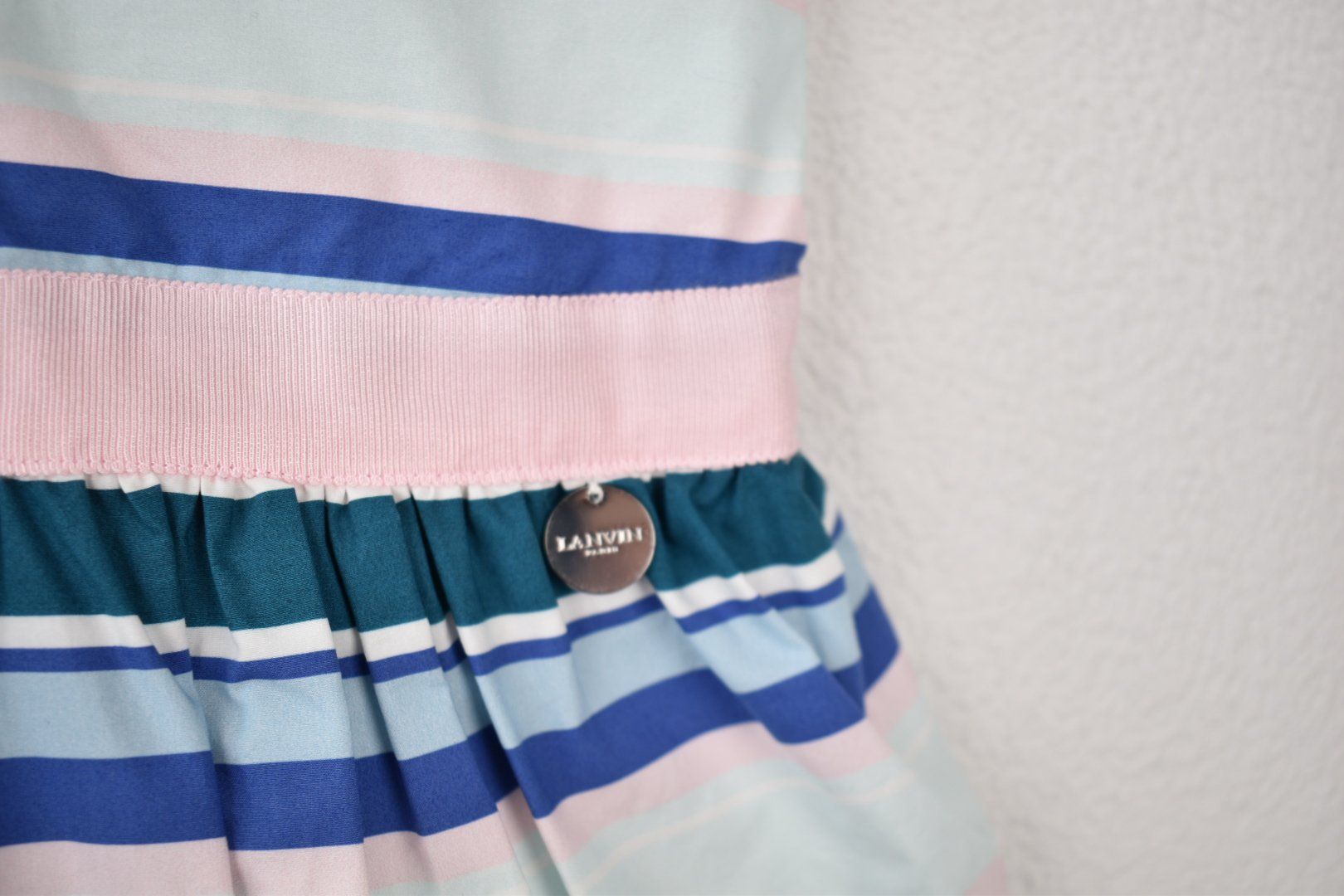 Lanvin Kleider & Röcke: Lanvin Kleid ungetragen Gr.104 – Neu (gemäss Beschreibung) aus Nürensdorf von 2ND_STORY 1