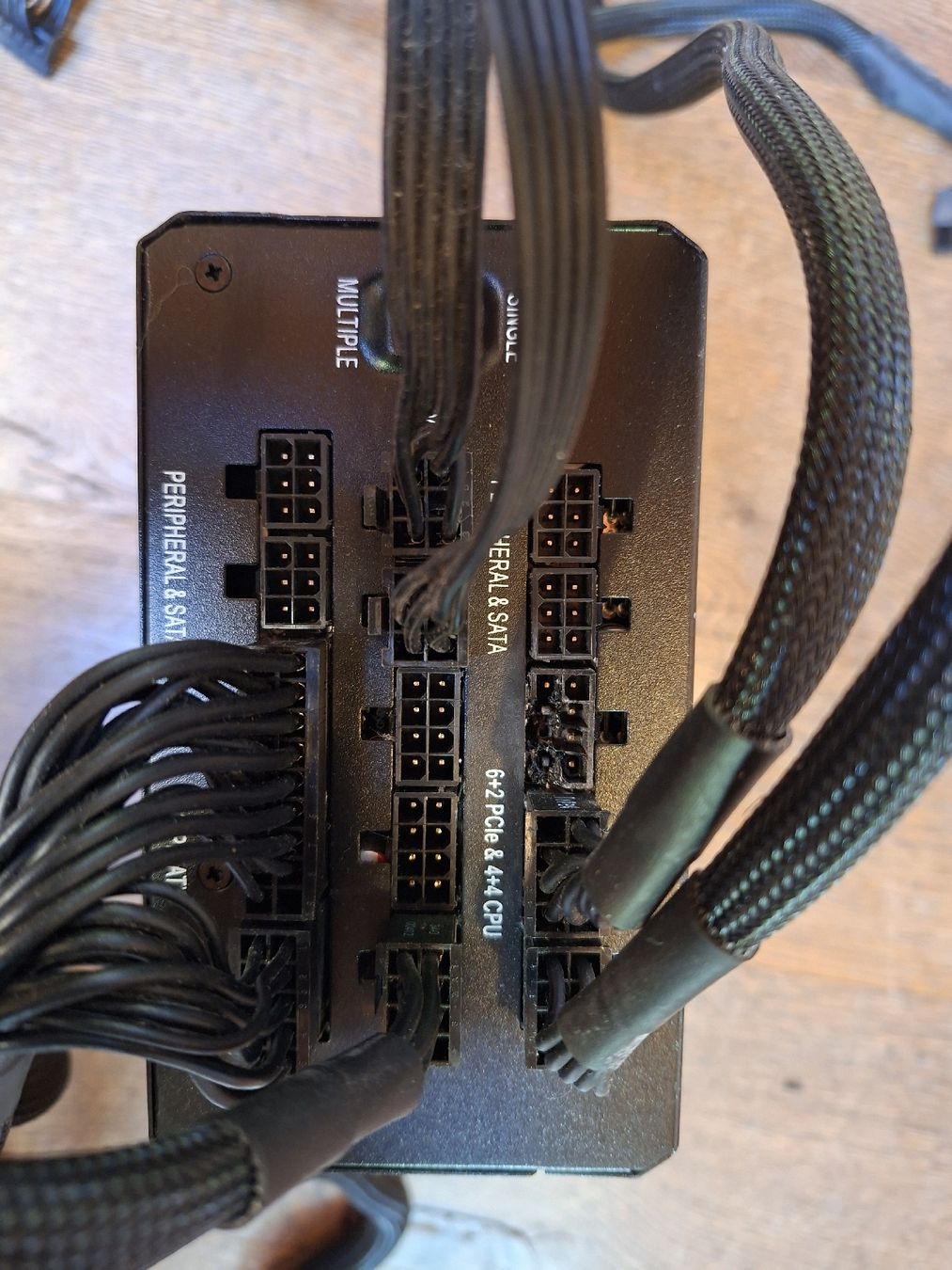 Corsair Componenti elettronici: Corsair HX1200 Netzteil – Usato da Mühlehorn venduto da J.Kaeppler 5