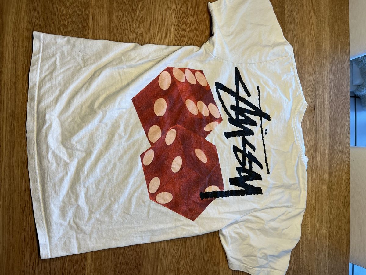 Stüssy T-shirt: Stüssy T-Shirt – Usato da Detligen venduto da mar_glh2 2