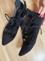 Black Lace-up Pointed Flats Size 38 - Perfect for Summer!