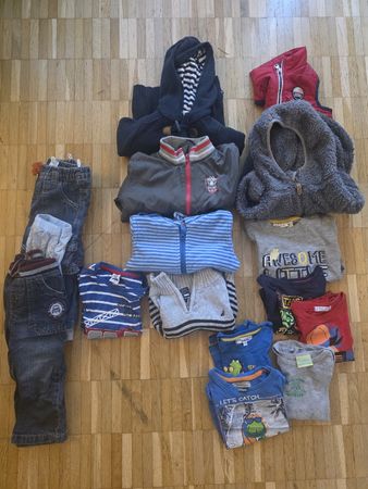 Kleiderpaket Gr. 80 - 92