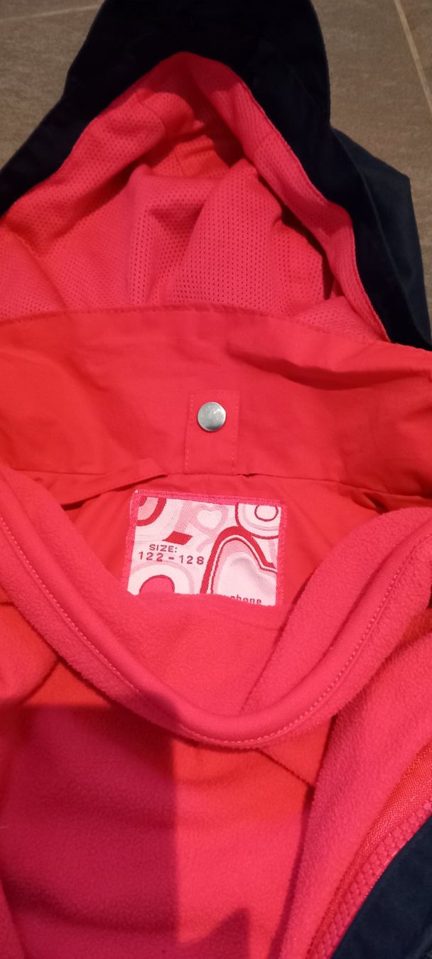 Tchibo Jacken & Mäntel: Winterjacke Mädchen Grösse 122/128 – Gebraucht aus Thalheim von sil_n2nk 1