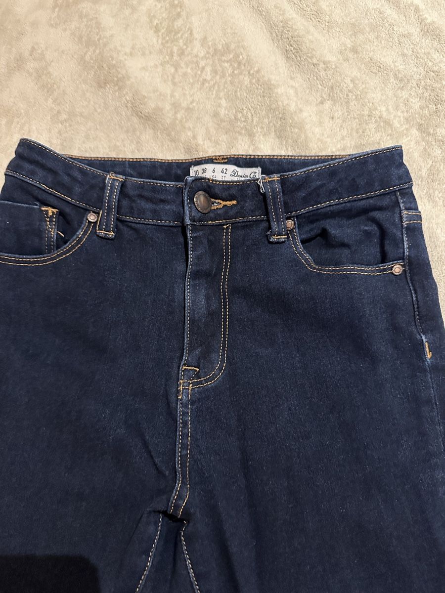 Jeans: Jeans size EU 36 – D'occasion à Neuchâtel par agn_jc66 1