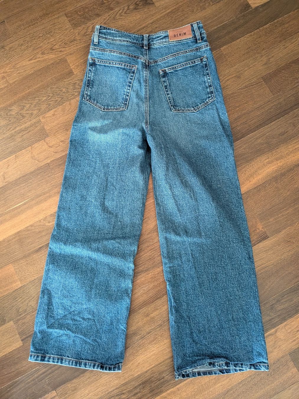 Sezane Jeans: Jean Le Crop Sézane – Neu (gemäss Beschreibung) aus BIEL/BIENNE von C.oralie 4