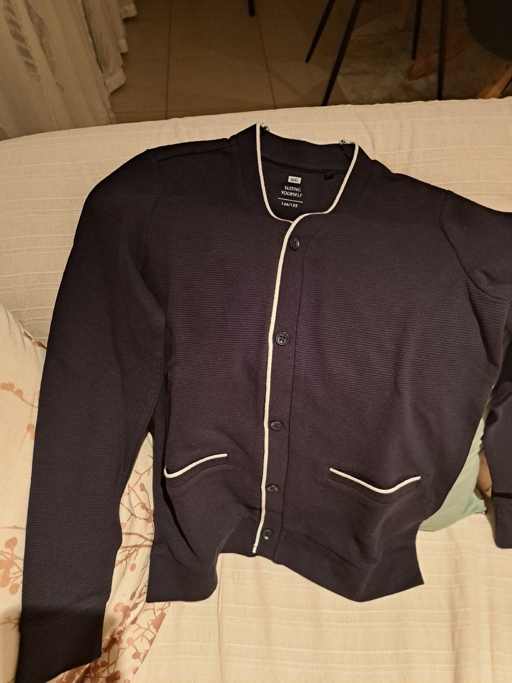 We Vestes & Manteaux: WE SUITING YOURSELF Strickjacke Grösse 146/152 dunkelblau – Neuf (Voir description) à Solothurn par mar_zmy8
