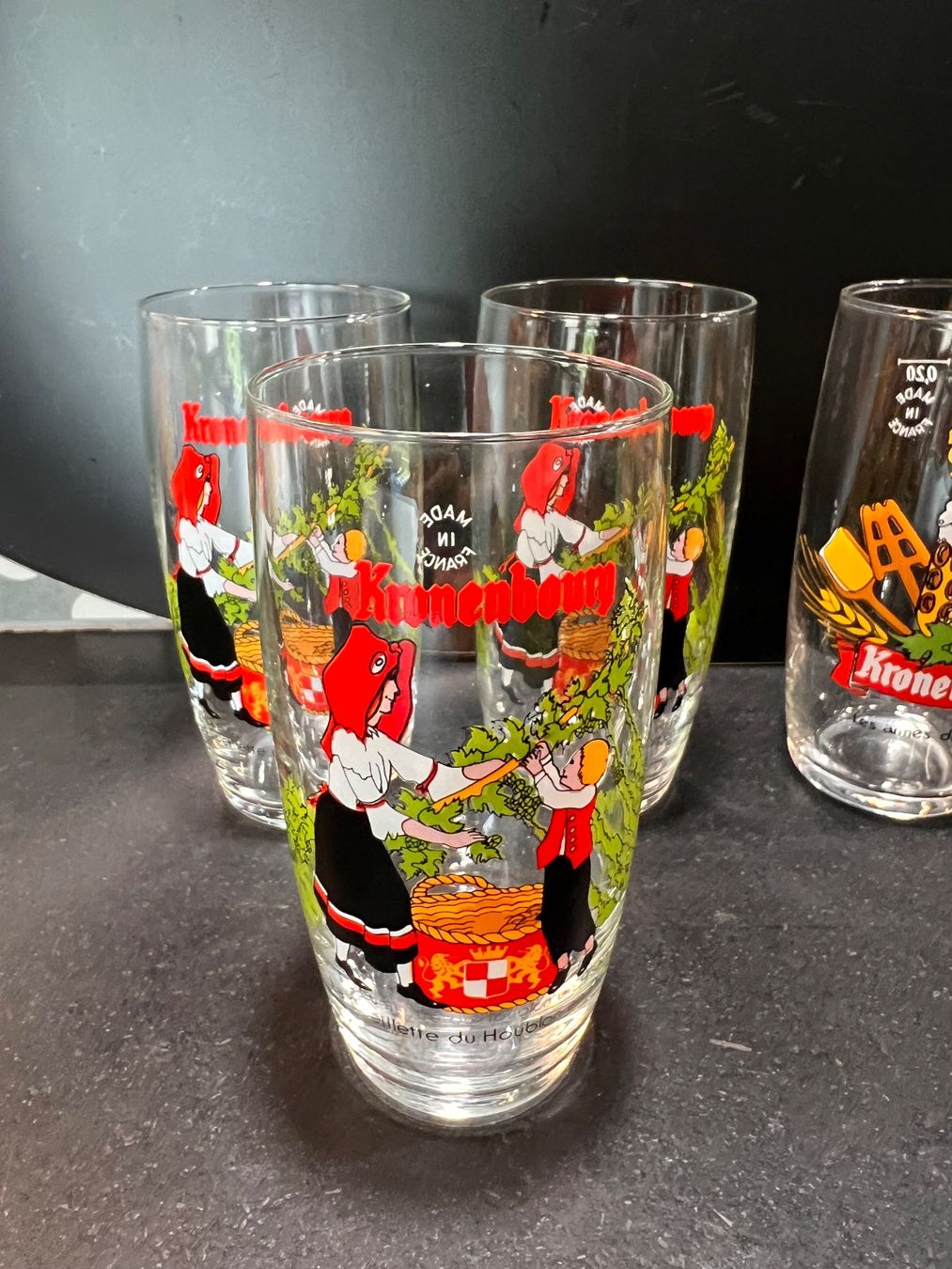 Bicchieri: Vintage drinking glasses – Nuovo (secondo la descrizione) da Lausanne venduto da NYC67 5