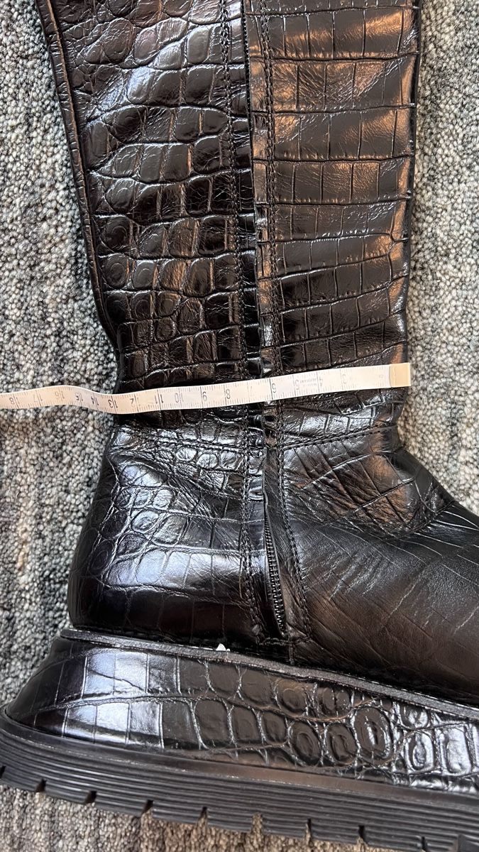 Burberry Scarpe da donna: Burberry Chunky platform long boots size 41 – Nuovo (secondo la descrizione) da Freienbach venduto da cri_9kly 6