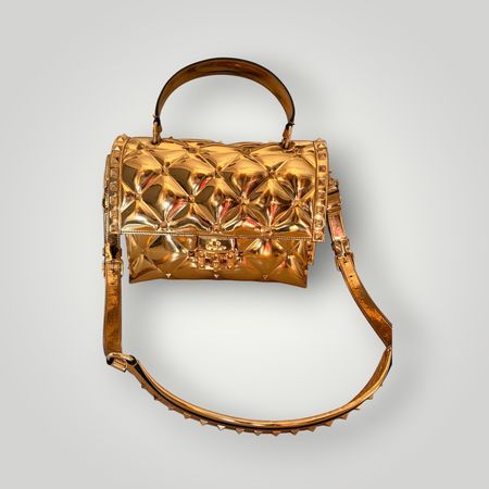 Goldene Valentino Tasche, neuwertig, ein Must-have ✨