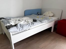 Kinderbett ausziehbar 90 / 135 - 200cm, mit Matratze