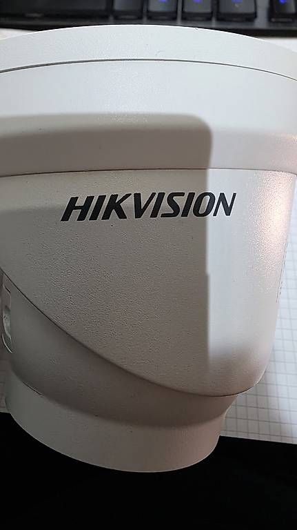 Hikvision Sistemi d'allarme: Caméra de surveillance Hikvision 4MP – Usato da Pully venduto da luc_bg6w 1