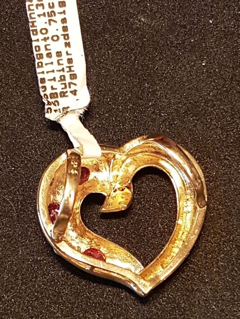 Pendentifs: Edles Designer Herz mit 3 Rubinen – Neuf (Voir description) à Unterägeri par Altgoldschmuck 3