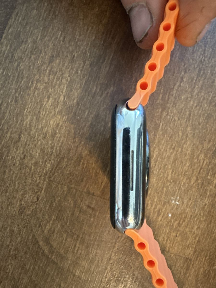 Apple Smartwatch: Apple Watch 9 45mm – Usato da Klarsreuti venduto da meile04 4