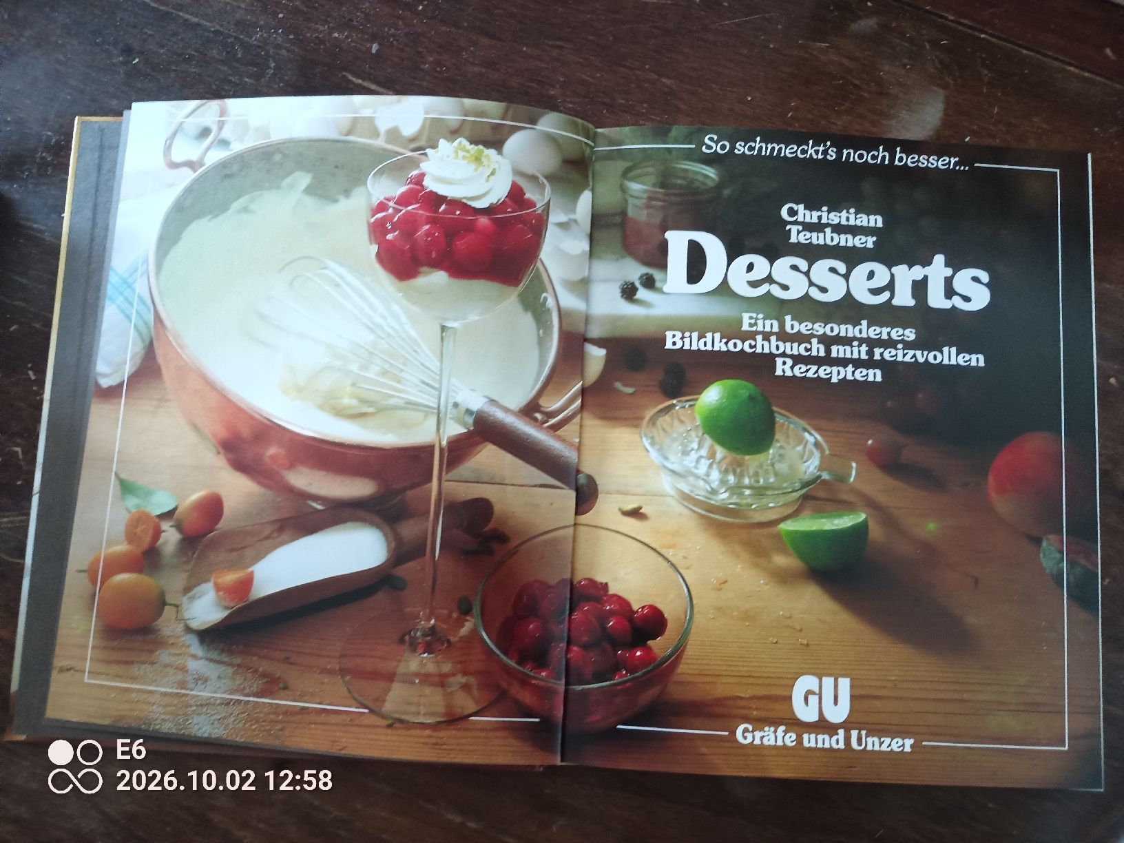 Libri: Buch über Desserts – Usato da Zürich venduto da Mitzi6