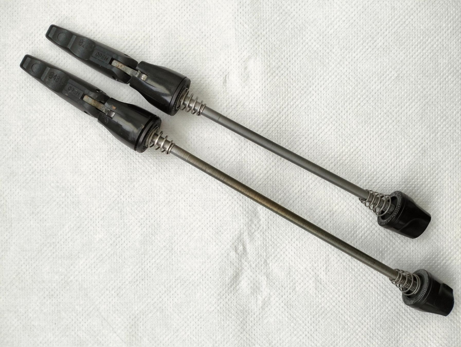 Mavic Pezzi di ricambio: Mavic Schnellspanner Set – Usato da Uster venduto da KarlZH 3
