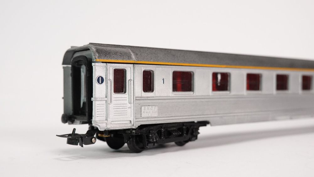 Wagon Voyageurs Hornby échelle HO Nantes-Bordeaux - Occasion, Première Classe Non Aménagée