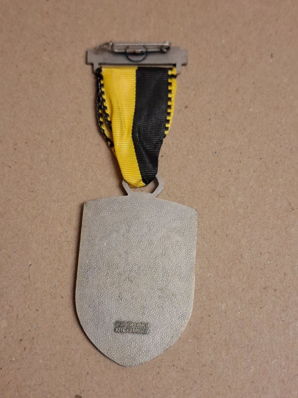 Medaglie: Glarus Bannerträger (y738) – Usato da Schwanden GL venduto da Suvorov 3