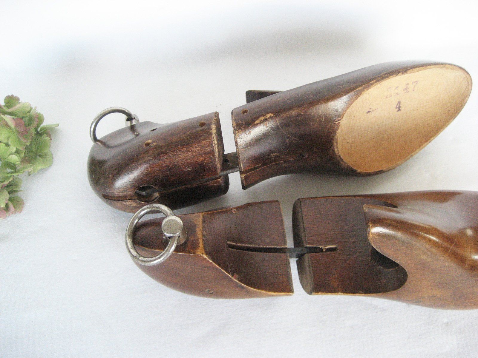 Scarpe da donna: Paar Schuhspanner aus Holz – Usato da Rieden SG venduto da severem13 3