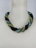Glasperlen Halskette, Handmade, neuwertig, Spiraldesign