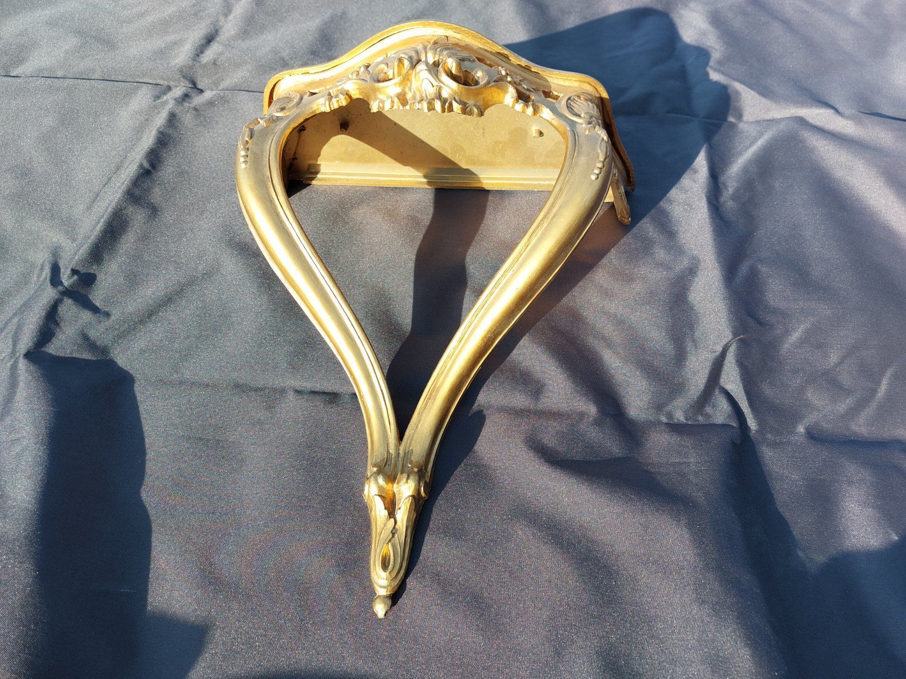 Supporti a parete: Wandhalterung / Podest goldfarbig 44cm – Nuovo (secondo la descrizione) da Ottikon venduto da nag-champa77 2