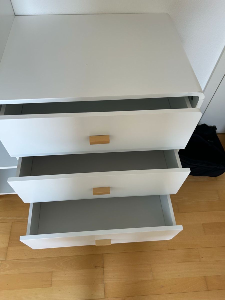 Armadi: Armoire en bois pour enfant – Usato da Neuchâtel venduto da san_g7nc 2