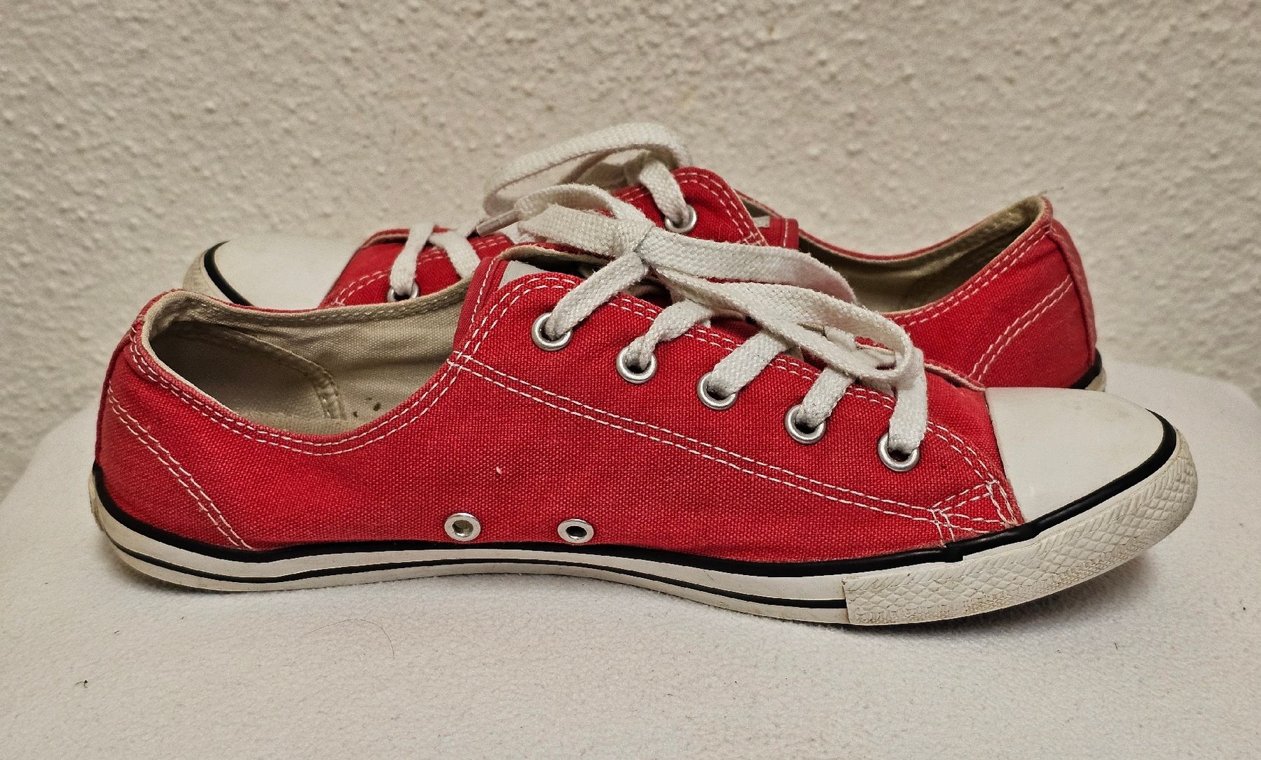 Converse Scarpe da donna: Converse All Star Rote Sneaker Grösse 40.5 Klassisches Model – Usato da Urdorf venduto da ole_mrp9 5