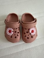 Neue Rosa Kinder Clogs, Grösse 20, ideal für den Sommer!