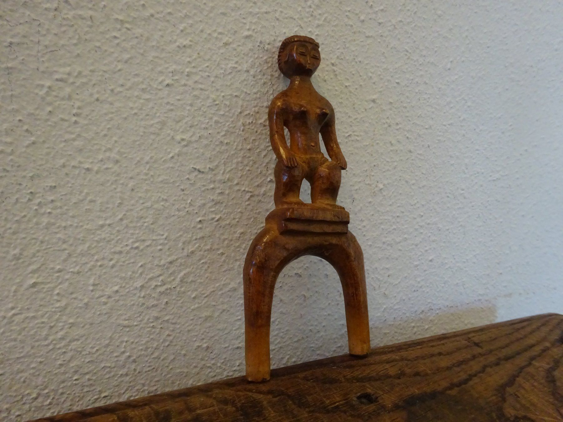 Sculture & Statue: Webrollenhalter - Steinschleuder Afrika – Usato da Esslingen venduto da eintagammeer 1