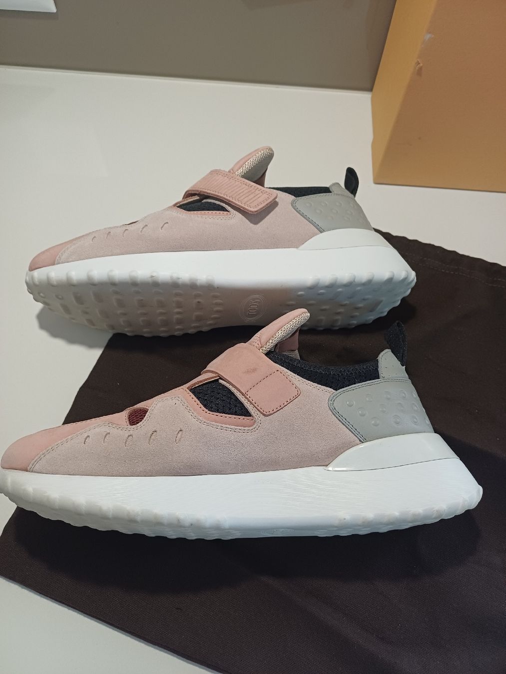 Tod'S Scarpe da donna: Tod's Sneaker  – Usato da Goldach venduto da Requiliz 1