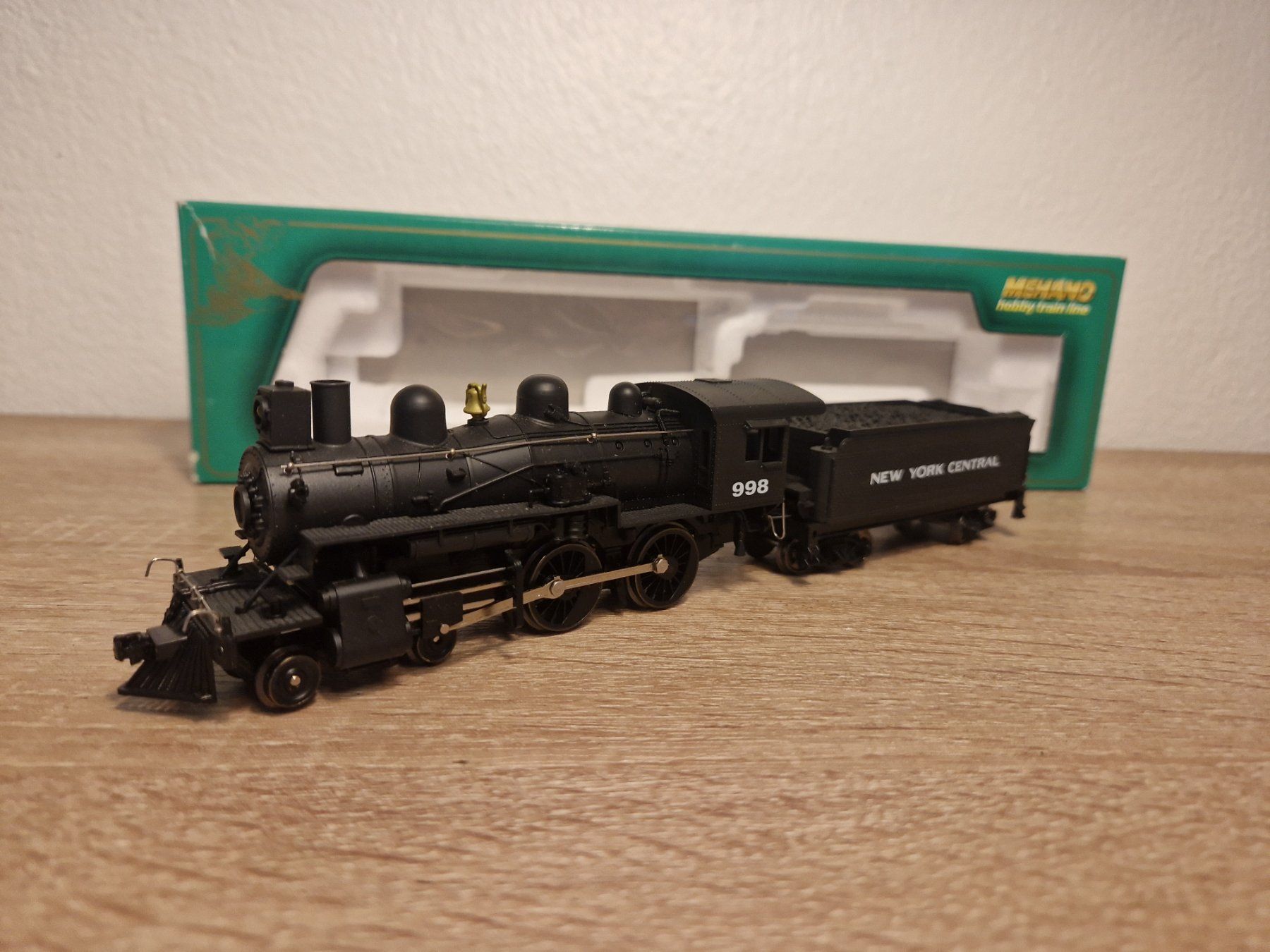 Mehano H0 - Locomotive à vapeur avec tender (1) - 4-6-2 Pacifique lourd