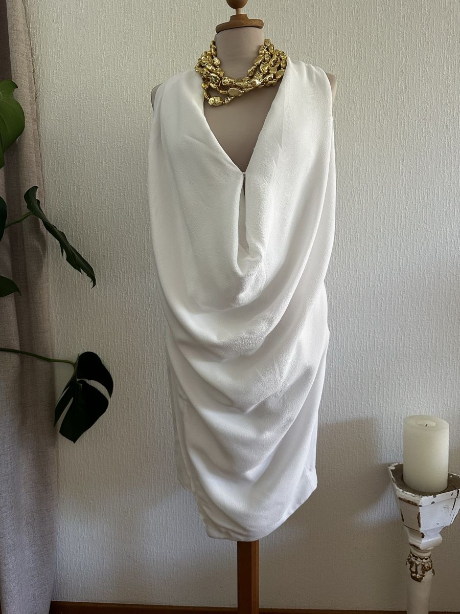 Morgan Vestiti: Robe blanche Morgan Taille 38 neuf avec étiquette – Nuovo (secondo la descrizione) da Châtelaine venduto da Alexandra.jankowski
