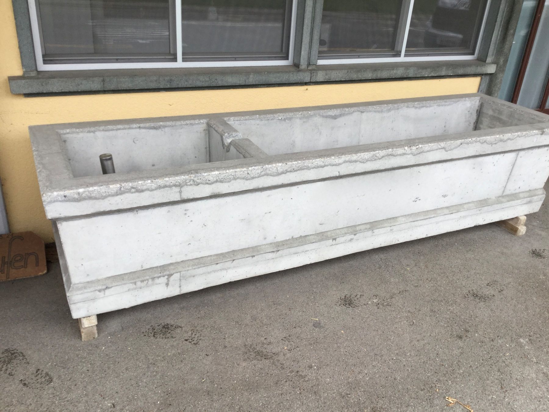 Stagni & Fontane ornamentali: Betonbrunnen armiert – Nuovo (secondo la descrizione) da Wikon venduto da Susiwan