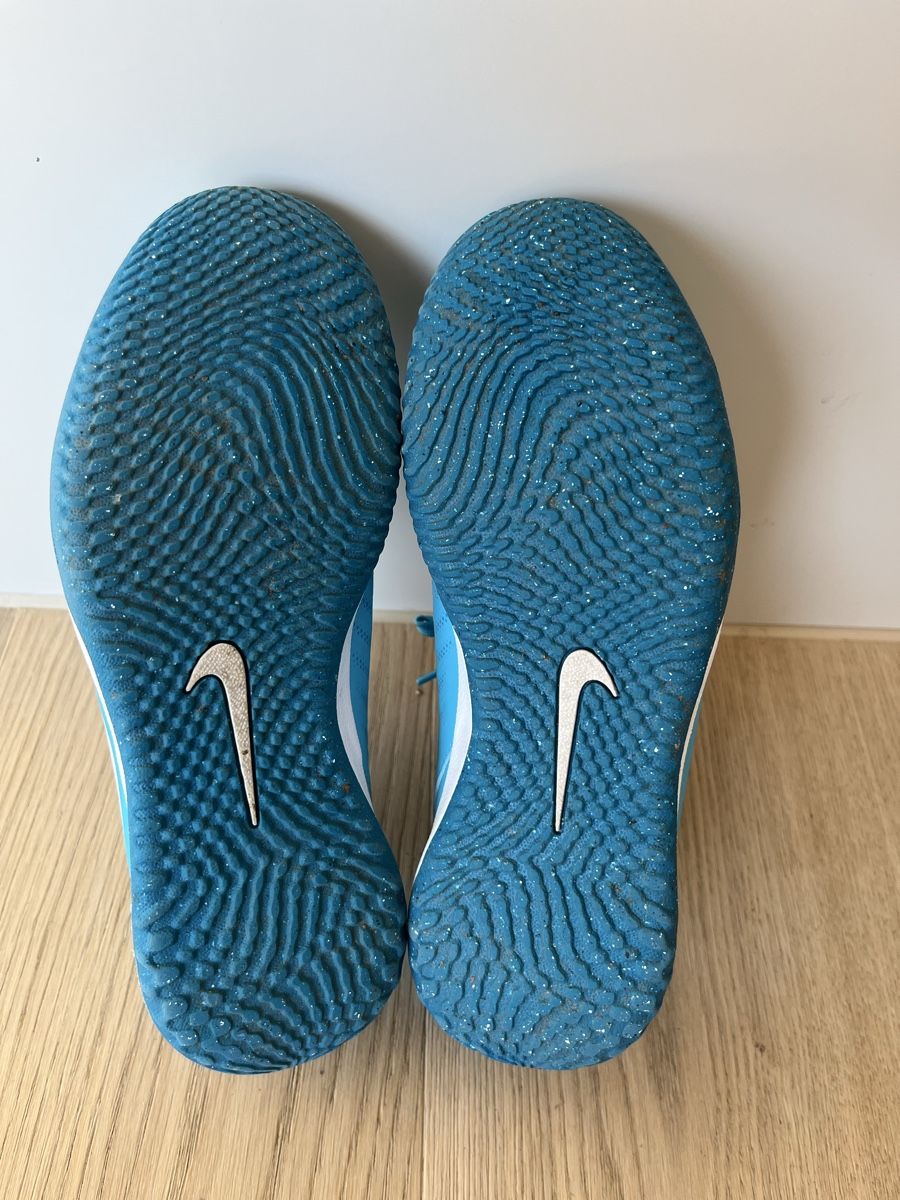 Nike Scarpe per ragazzi: Hallenschuh Kind Nike – Usato da Wetzikon ZH venduto da joc_p8jn 2