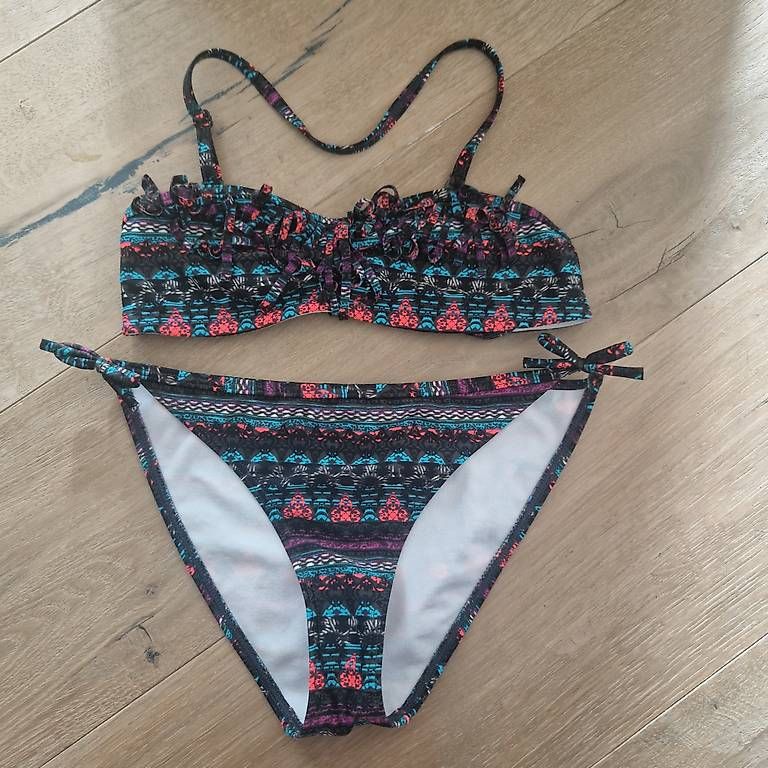 Costumi da bagno & Bikini: Bikini Marke Protest  Gr. 152 – Usato da Nänikon venduto da dni_5sm8