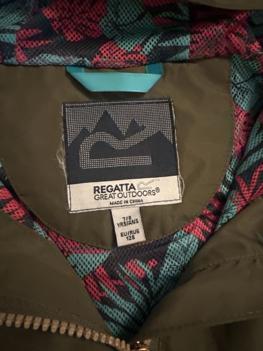 Jacken & Mäntel: Regatta Parka Khaki, Gr. 128! – Gebraucht aus Schlieren von Gizmo8952 2