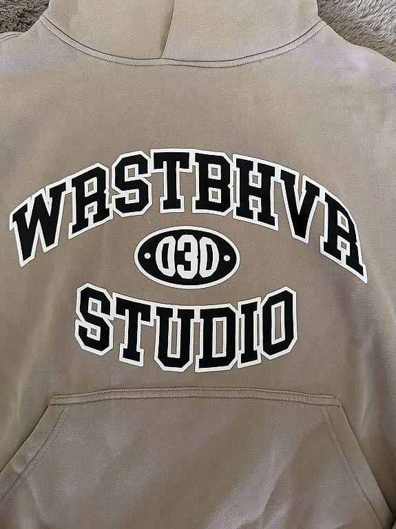 Maglioni & Felpe: WRSTBHVR Studio Hoodie – Usato da Kaltbrunn venduto da lau_2hp8 1