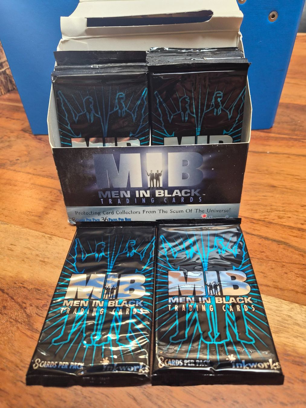 Carte collezionabili: TRADING CARDS MIB MEN IN BLACK 1997 – Nuovo e nell'imballaggio originale da Schönenberg ZH venduto da heaangst 1