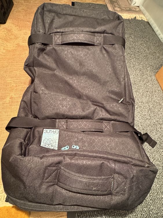Bagage à Roulettes Dakine 42L (Dark Stargazer) - Neuf - Cabine