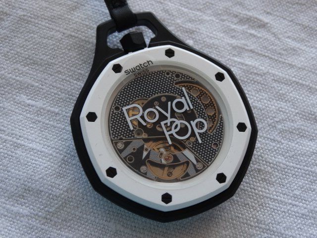 Swatch Uhren: Royal Pop – Neu und originalverpackt aus Hüntwangen von Gandall 1