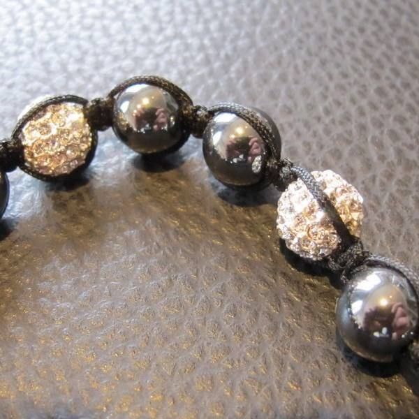 Bracciali & Braccialetti: Shamballa Bracelet Hämatit und Strass – Nuovo (secondo la descrizione) da Schwanden GL venduto da UHRKNALL 1